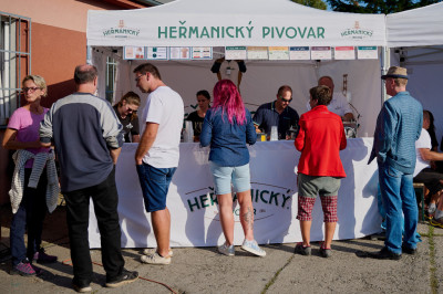 6017 Slavnosti Heřmanického pivovaru 2022.jpg